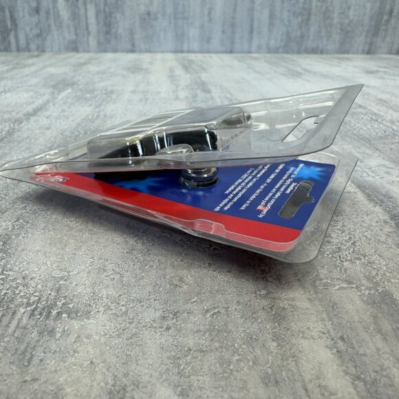 Minnesota Vikings Officially Licensed Flashing Lapel Button Magnet Pin Pendant - Picture 7 of 9